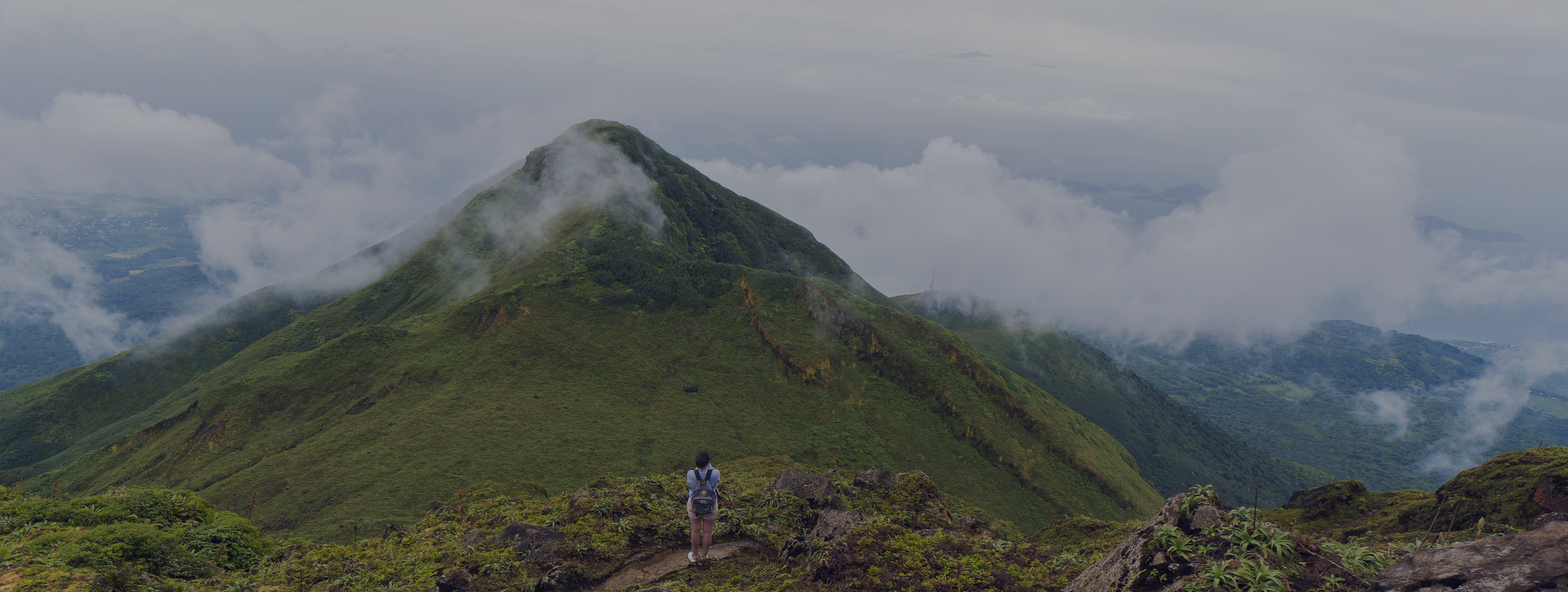 Photgraphy d'une montagne en Guadeloupe